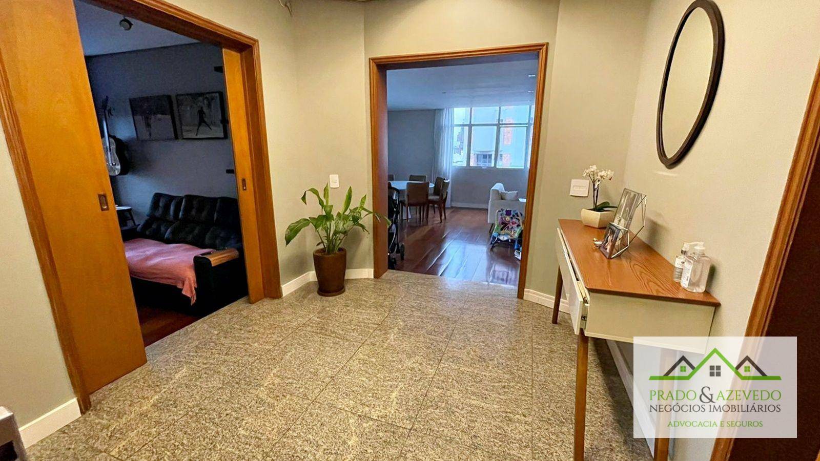 Apartamento à venda com 4 quartos, 318m² - Foto 17