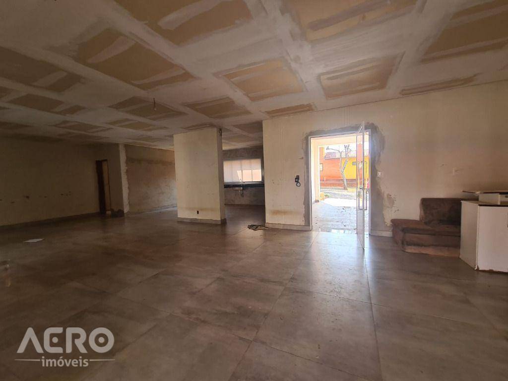 Casa de Condomínio à venda com 4 quartos, 478m² - Foto 12