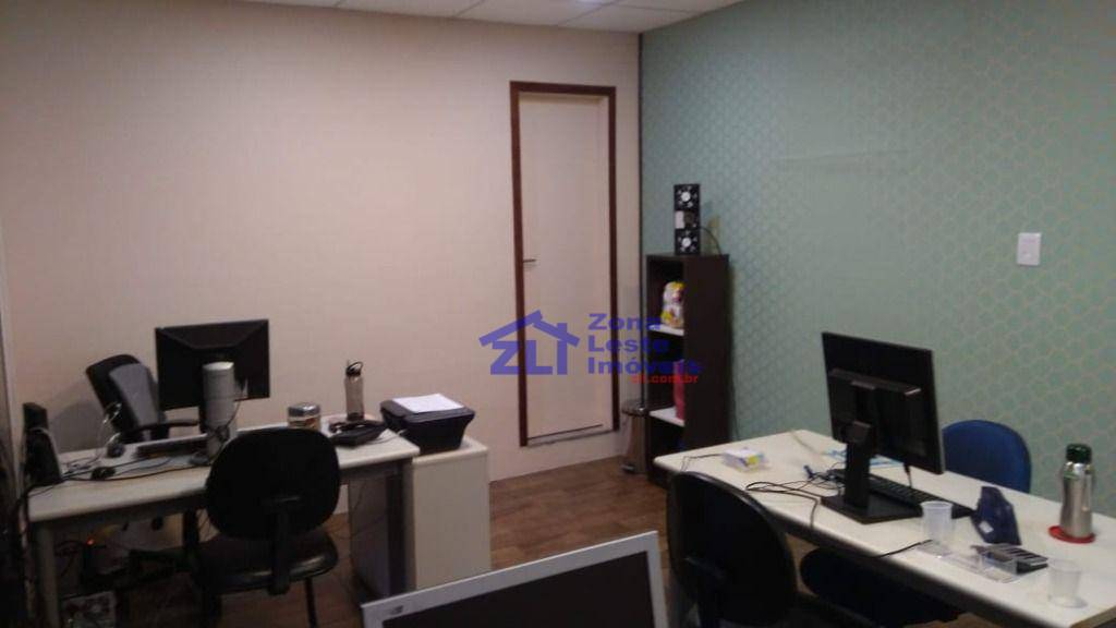 Sobrado à venda com 4 quartos, 280m² - Foto 2