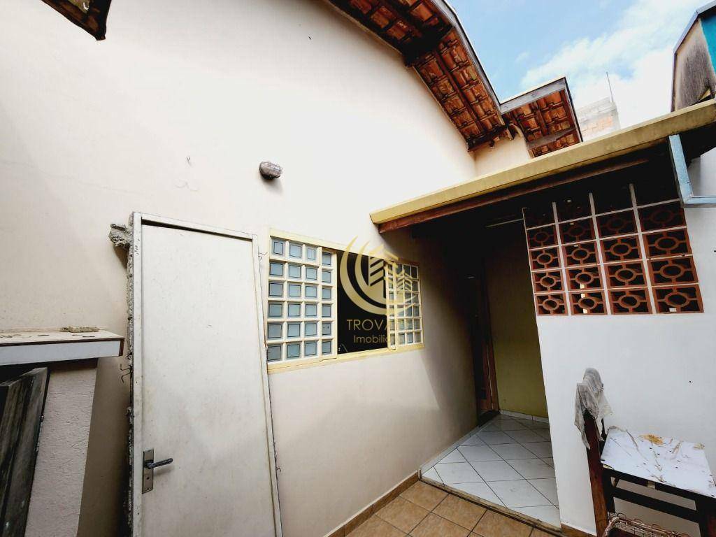 Casa à venda com 3 quartos, 144m² - Foto 29