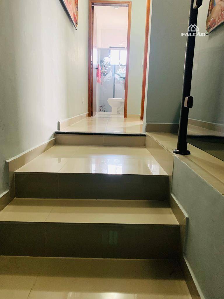 Sobrado à venda com 3 quartos, 219m² - Foto 5