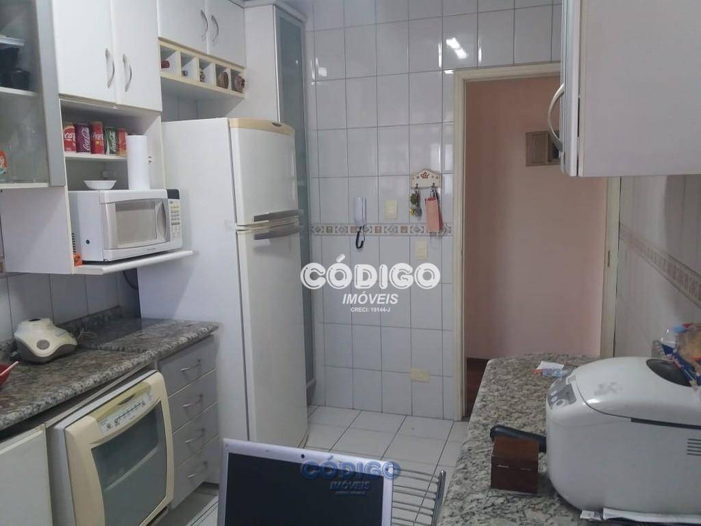 Apartamento à venda com 2 quartos, 74m² - Foto 8