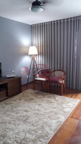 Apartamento à venda com 3 quartos, 165m² - Foto 2