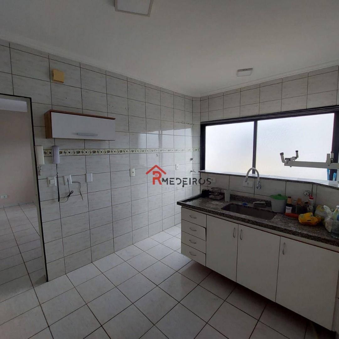 Apartamento à venda com 2 quartos, 67m² - Foto 12