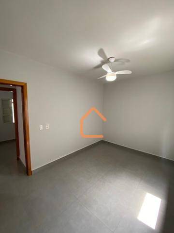 Casa à venda com 3 quartos, 145m² - Foto 7