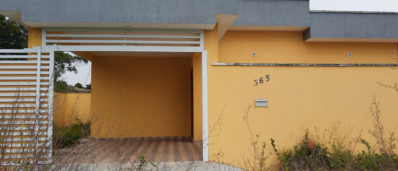 Casa à venda com 2 quartos, 150m² - Foto 1