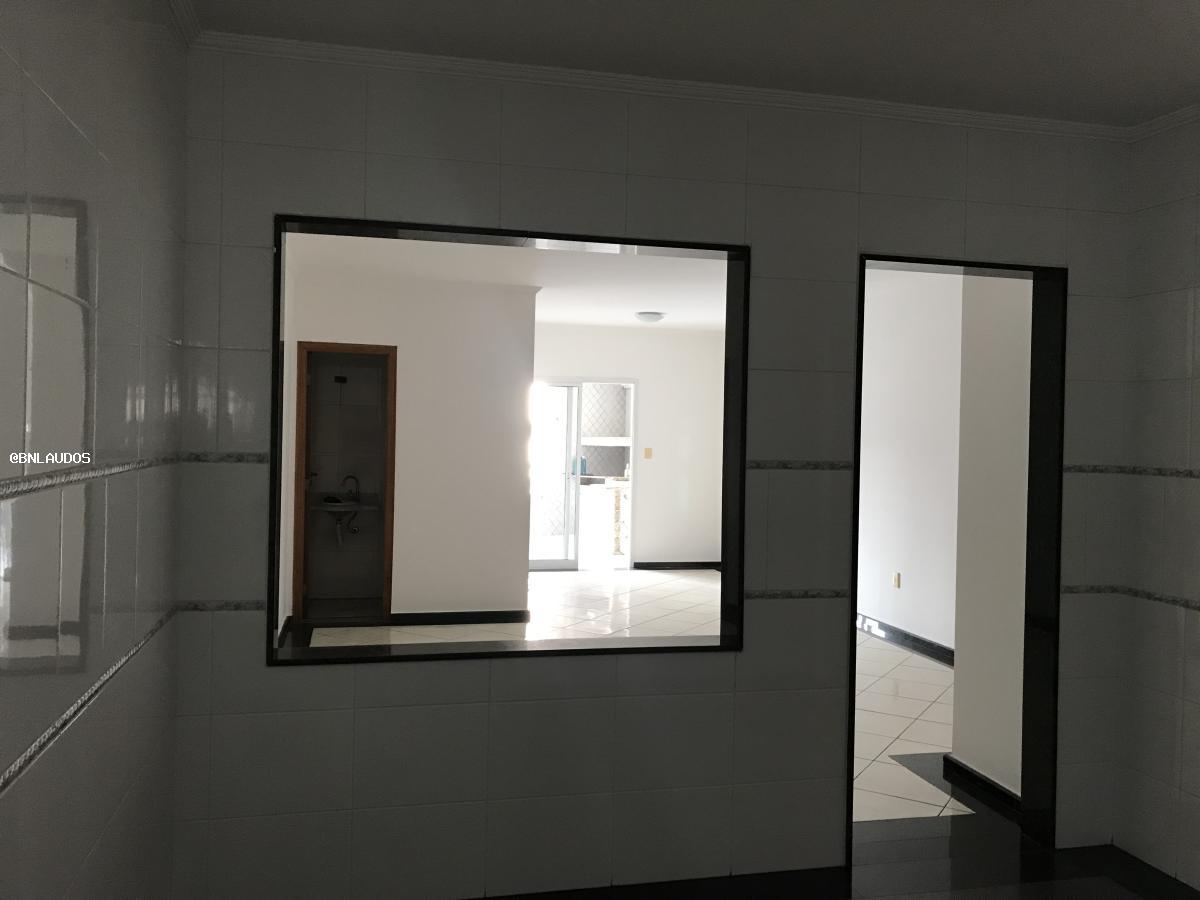 Apartamento à venda com 3 quartos, 171m² - Foto 8