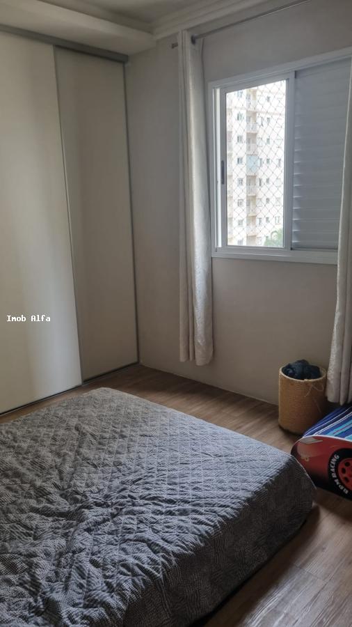 Apartamento à venda com 2 quartos, 62m² - Foto 12