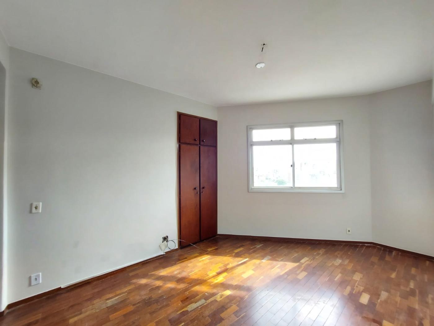 Apartamento para alugar com 2 quartos, 100m² - Foto 5