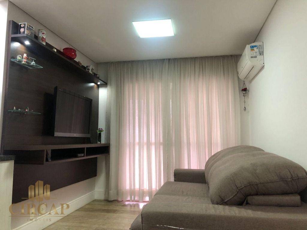 Apartamento à venda com 2 quartos, 63m² - Foto 1