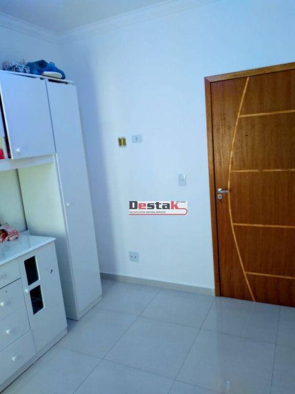 Apartamento à venda com 3 quartos, 64m² - Foto 25