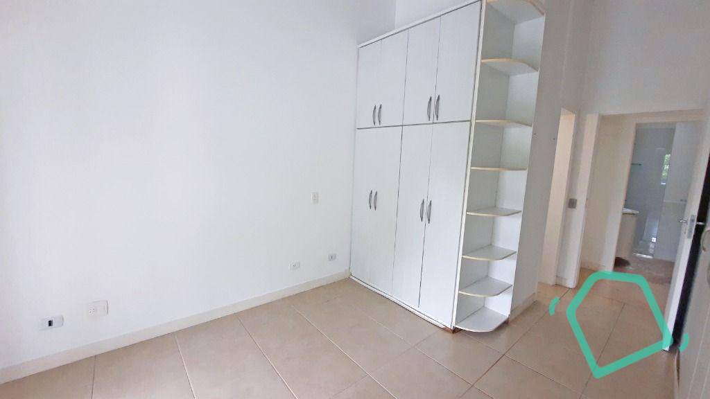 Casa de Condomínio à venda com 3 quartos, 237m² - Foto 33