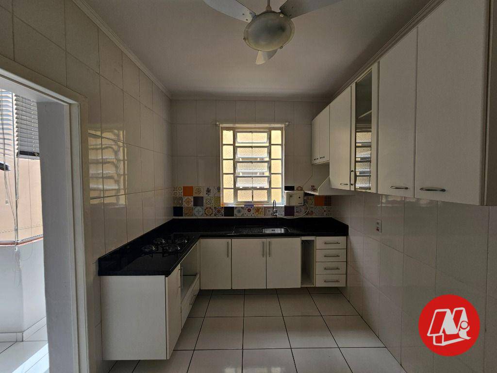 Apartamento para alugar com 2 quartos, 70m² - Foto 21