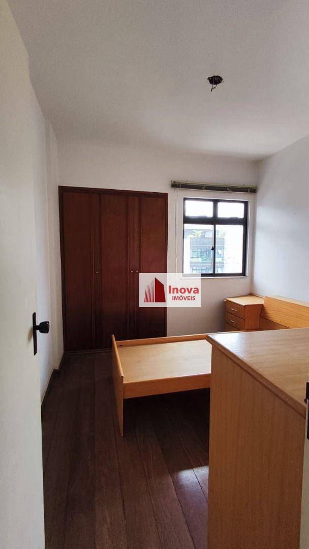 Apartamento para alugar com 3 quartos, 122m² - Foto 19