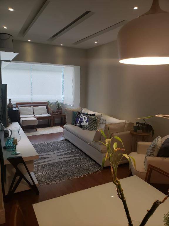 Apartamento à venda com 2 quartos, 69m² - Foto 3