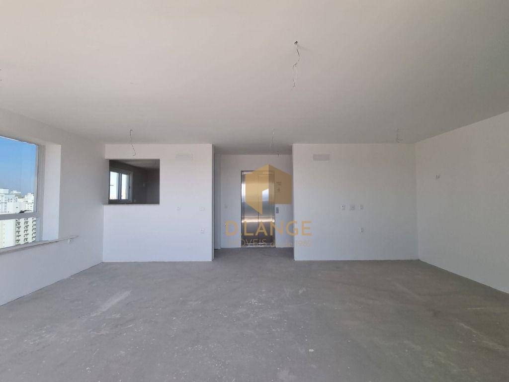 Apartamento à venda com 3 quartos, 145m² - Foto 3