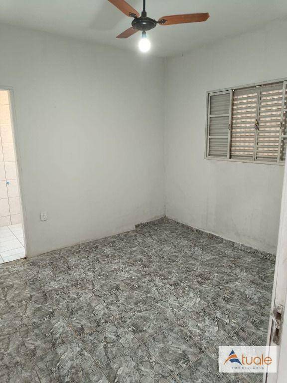 Casa para alugar com 2 quartos, 120m² - Foto 9