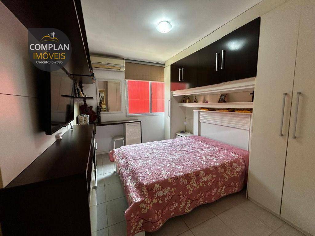 Apartamento à venda com 2 quartos, 69m² - Foto 12