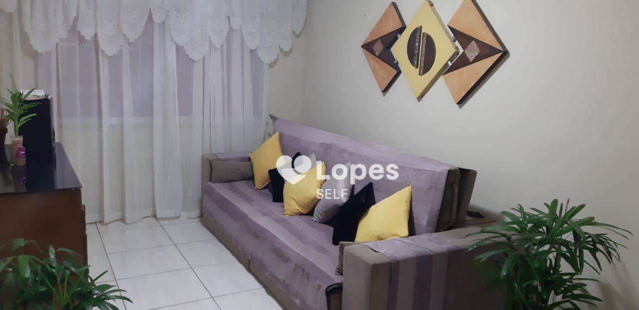 Apartamento à venda com 2 quartos, 70m² - Foto 1