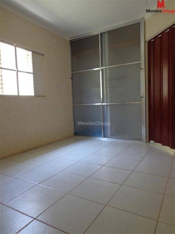 Casa à venda com 3 quartos, 250m² - Foto 9