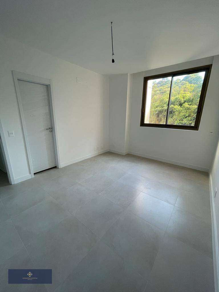 Apartamento à venda com 3 quartos, 150m² - Foto 37