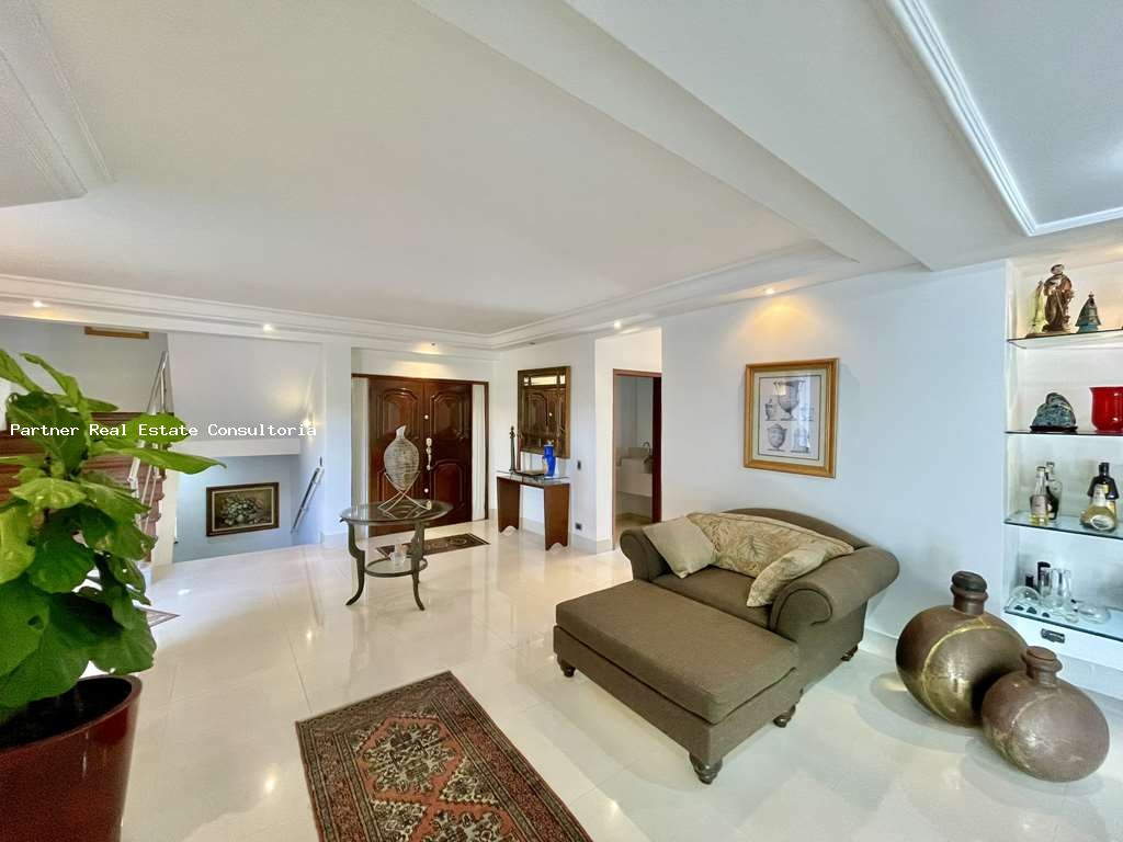 Casa à venda com 4 quartos, 1082m² - Foto 16