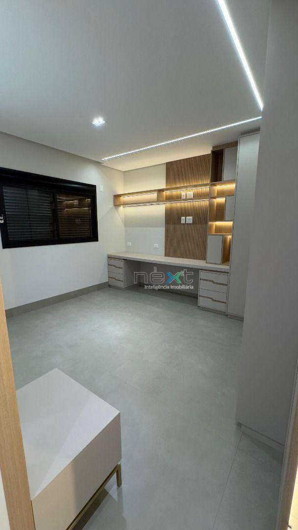 Sobrado à venda com 3 quartos, 308m² - Foto 24