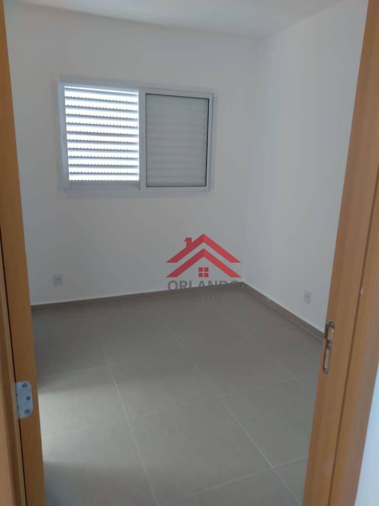 Casa à venda com 3 quartos, 81m² - Foto 6