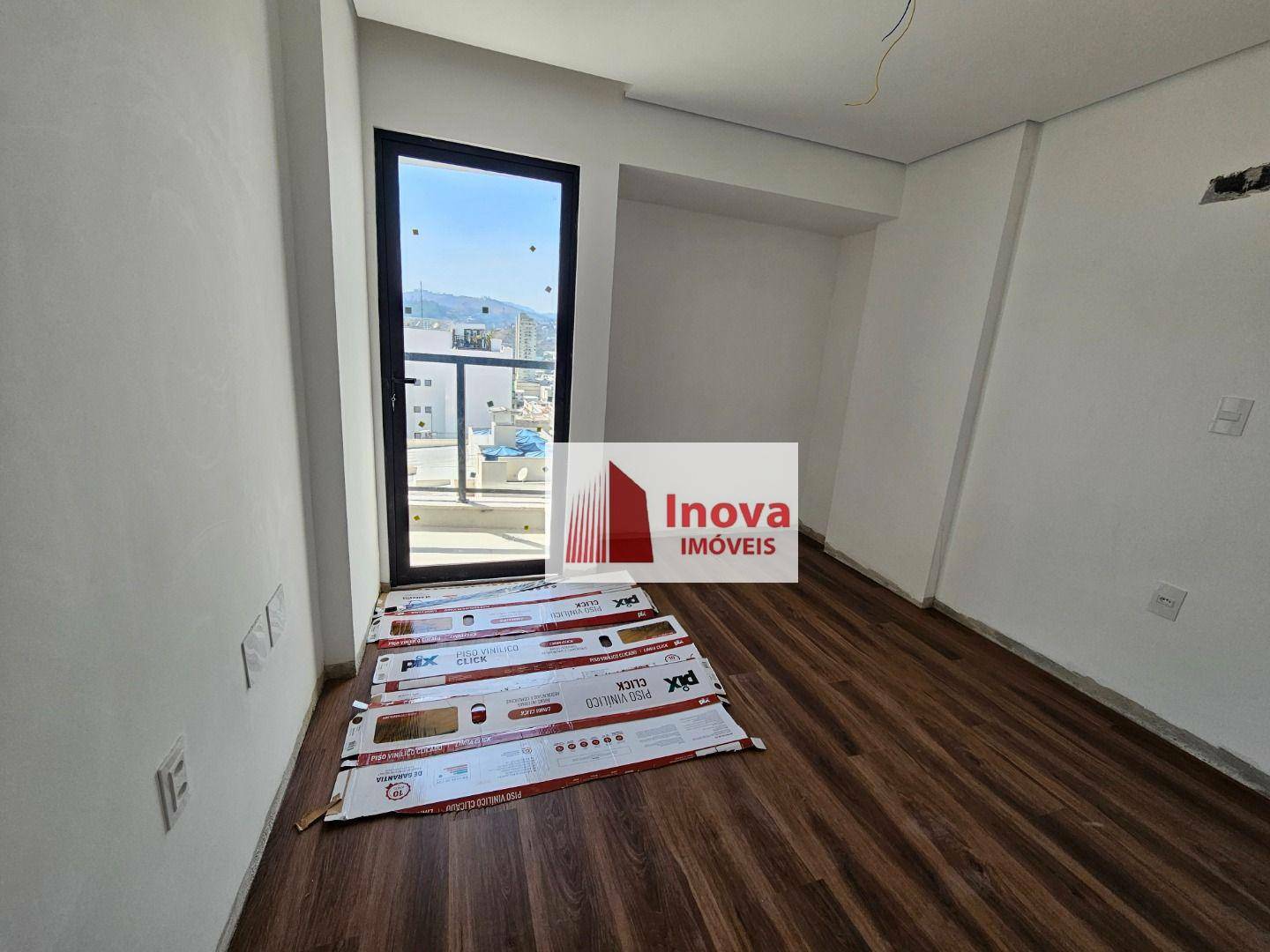 Cobertura à venda com 4 quartos, 230m² - Foto 14