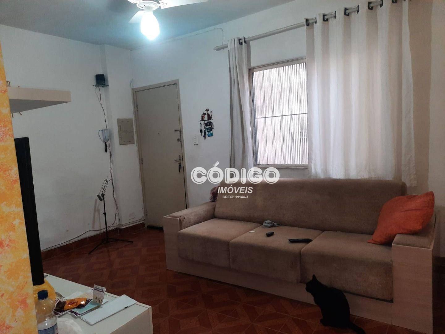 Apartamento à venda com 2 quartos, 70m² - Foto 9