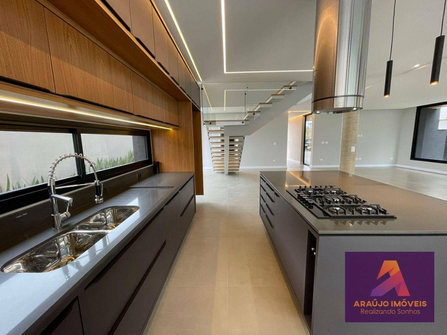 Casa de Condomínio à venda com 4 quartos, 405m² - Foto 4