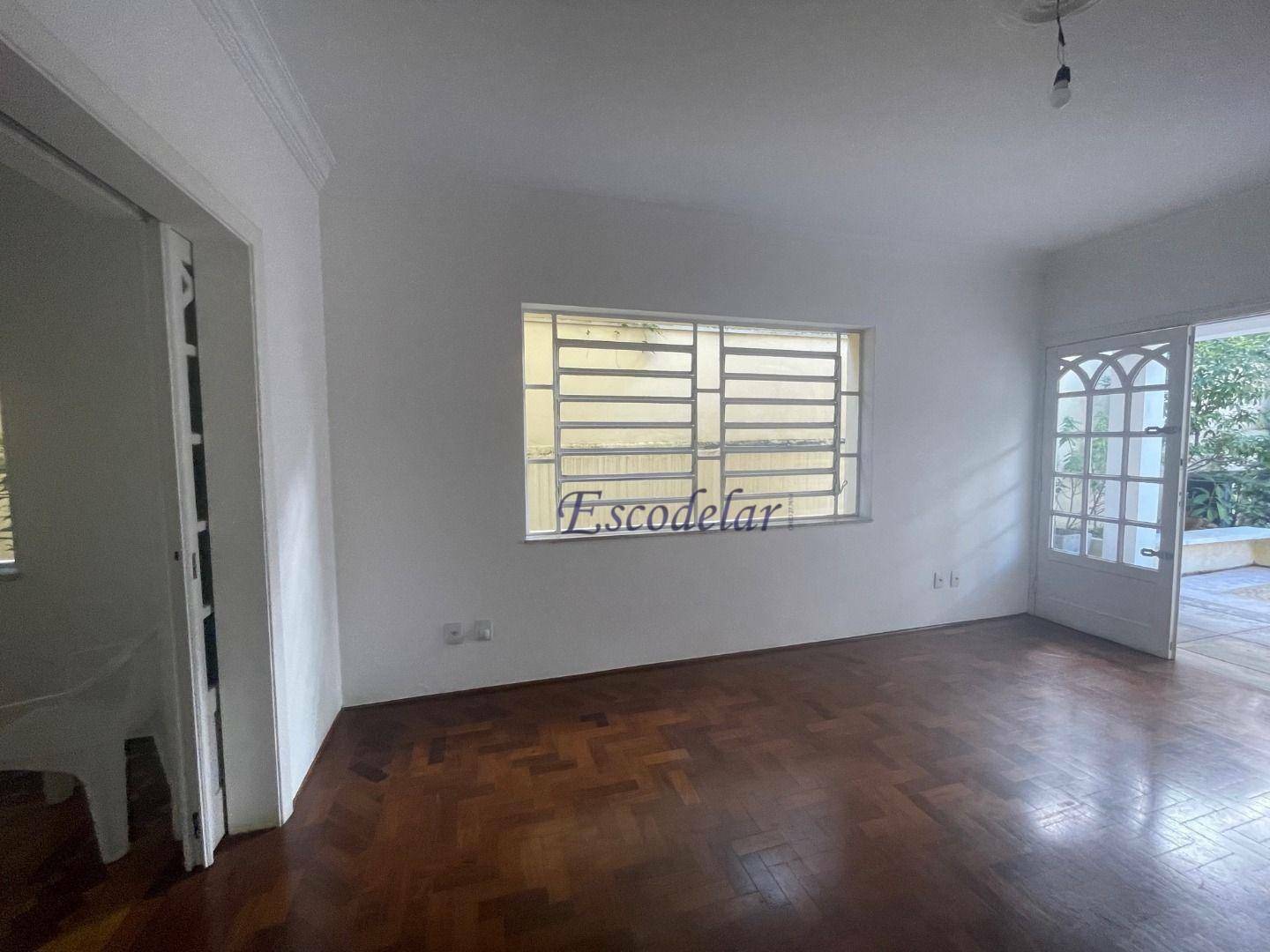 Casa para alugar com 4 quartos, 260m² - Foto 40