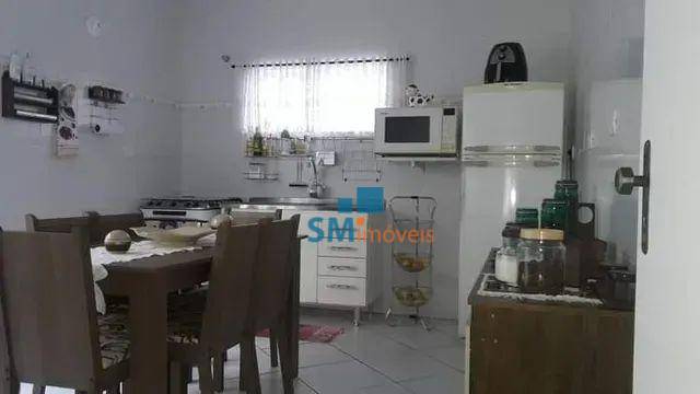 Sobrado à venda com 2 quartos, 120m² - Foto 2