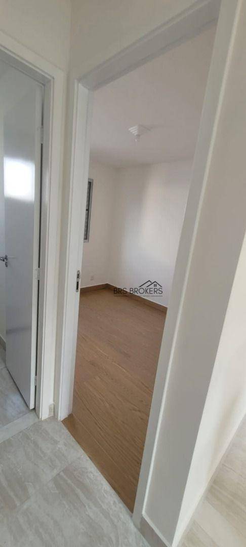 Apartamento à venda com 2 quartos, 40m² - Foto 6