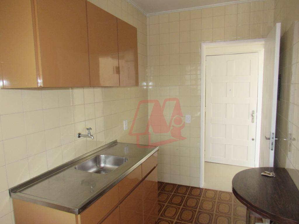 Apartamento à venda e aluguel com 2 quartos, 77m² - Foto 5