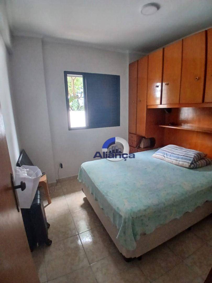 Apartamento à venda com 3 quartos, 72m² - Foto 8