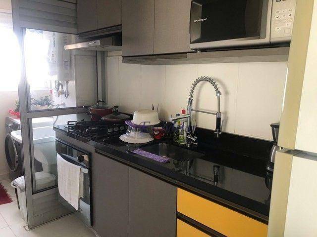 Apartamento à venda com 3 quartos, 68m² - Foto 2