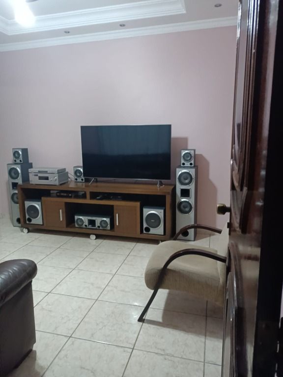 Sobrado à venda com 2 quartos, 70m² - Foto 3