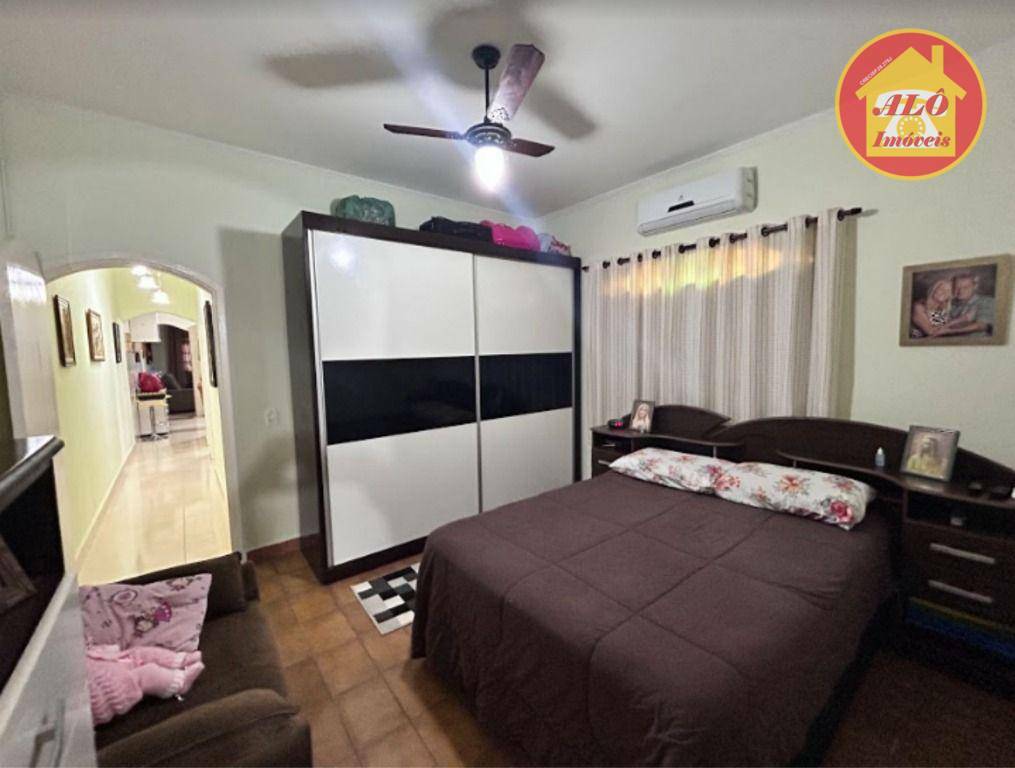 Casa à venda com 2 quartos, 100m² - Foto 13