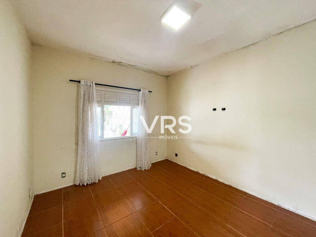 Casa à venda com 3 quartos, 186m² - Foto 8