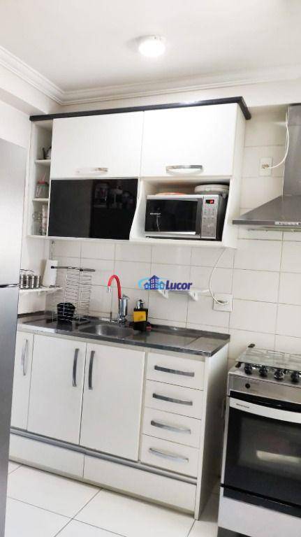 Apartamento à venda com 3 quartos, 66m² - Foto 7