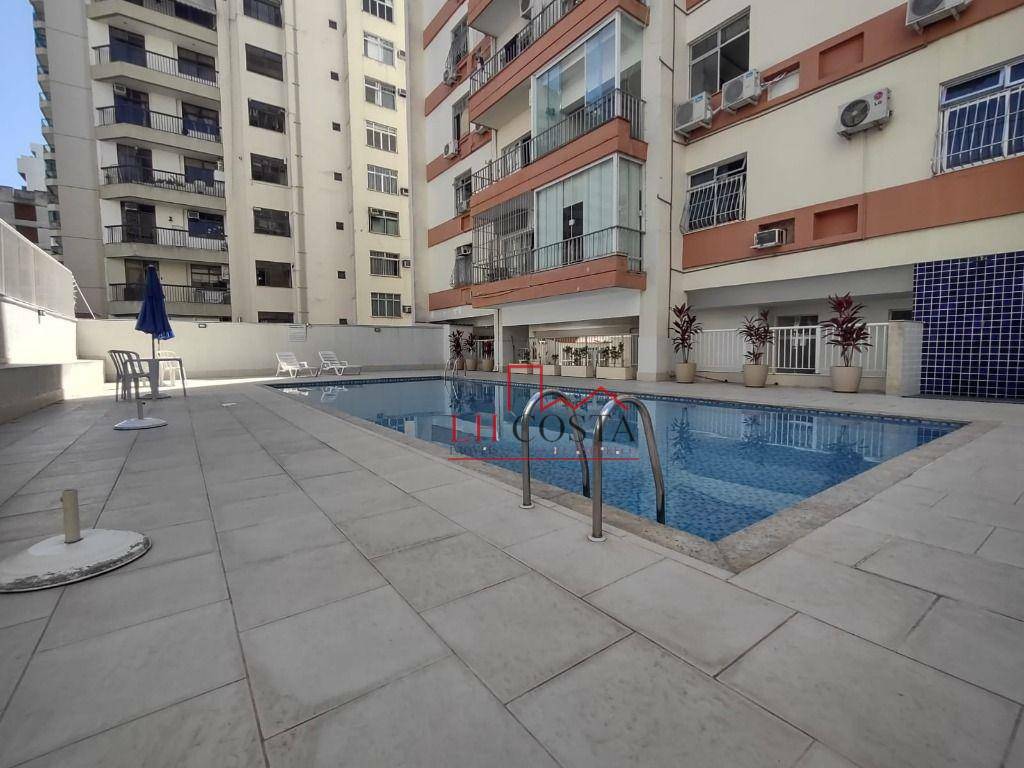 Apartamento à venda com 2 quartos, 75m² - Foto 36