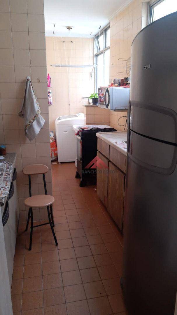 Apartamento à venda com 1 quarto, 56m² - Foto 9