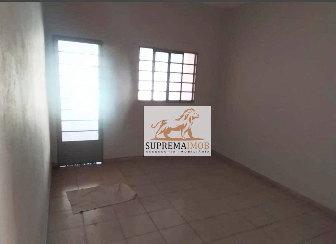 Casa à venda com 1 quarto, 132m² - Foto 2