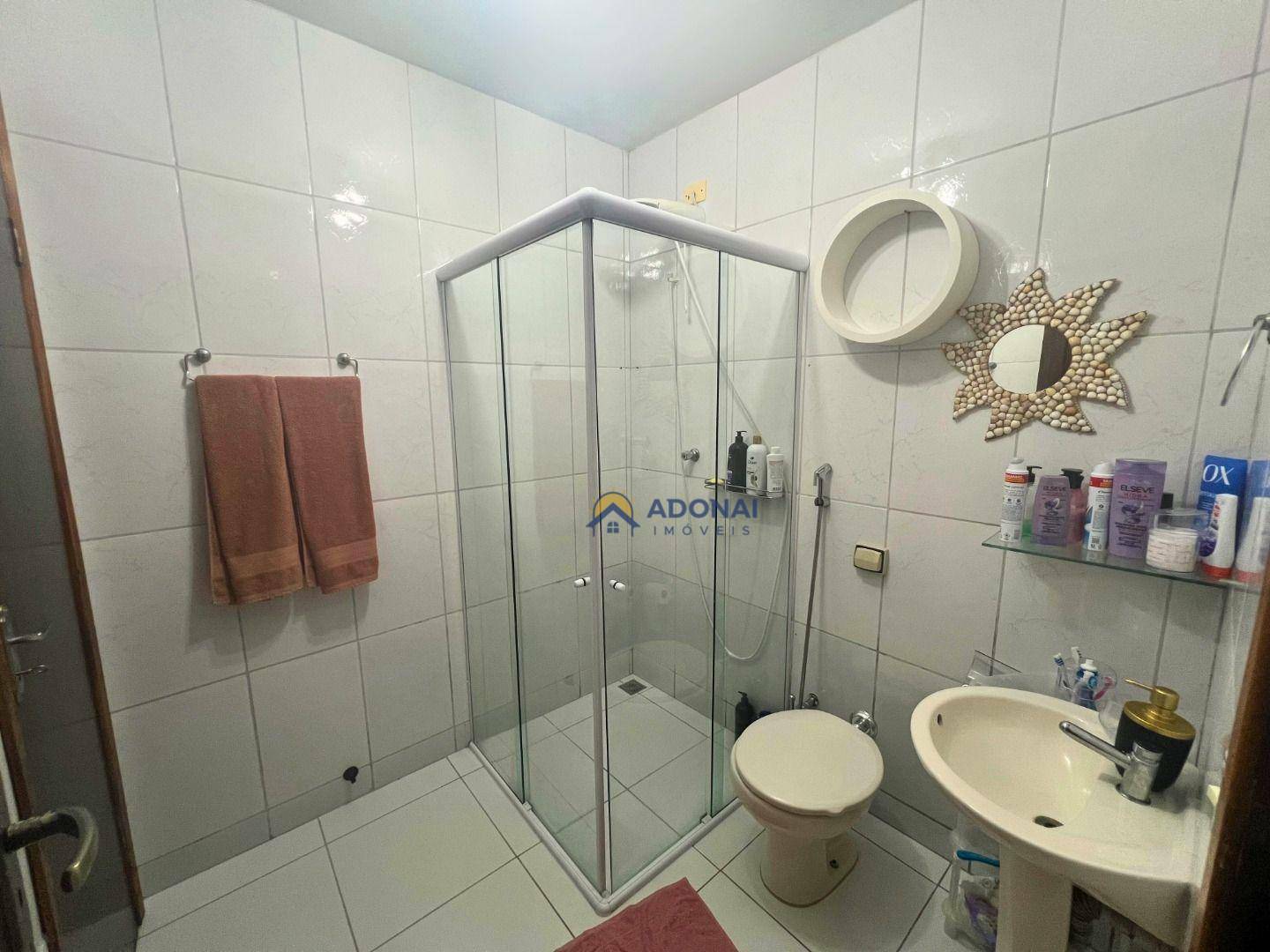 Casa à venda com 4 quartos, 300m² - Foto 26