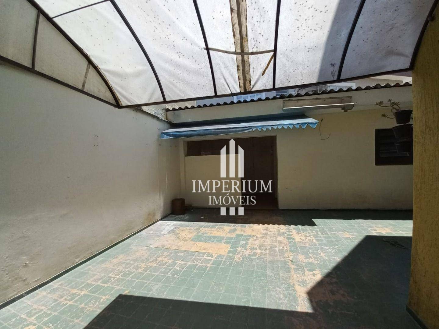 Sobrado à venda com 3 quartos, 130m² - Foto 2