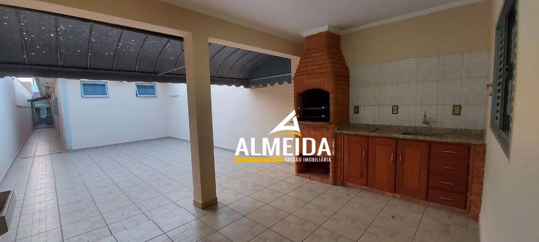 Casa, 3 quartos, 130 m² - Foto 3