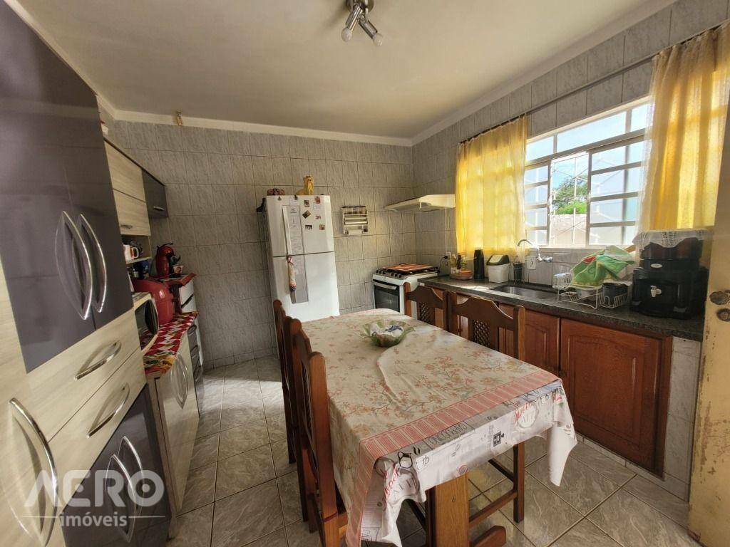 Casa à venda com 2 quartos, 156m² - Foto 19