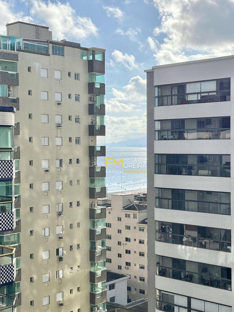 Apartamento à venda com 3 quartos, 144m² - Foto 6