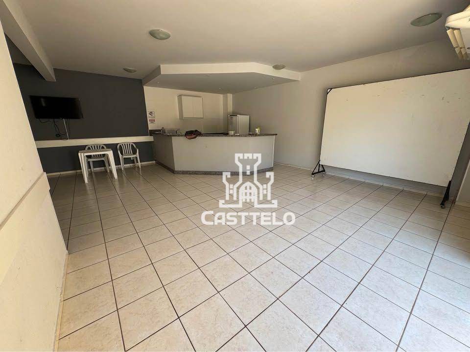 Apartamento à venda com 2 quartos, 51m² - Foto 5